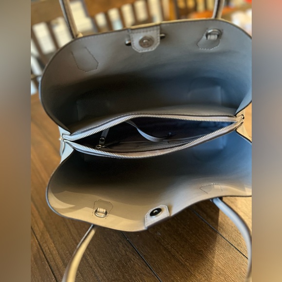 Michael Kors Grey tote bag - Picture 6 of 7